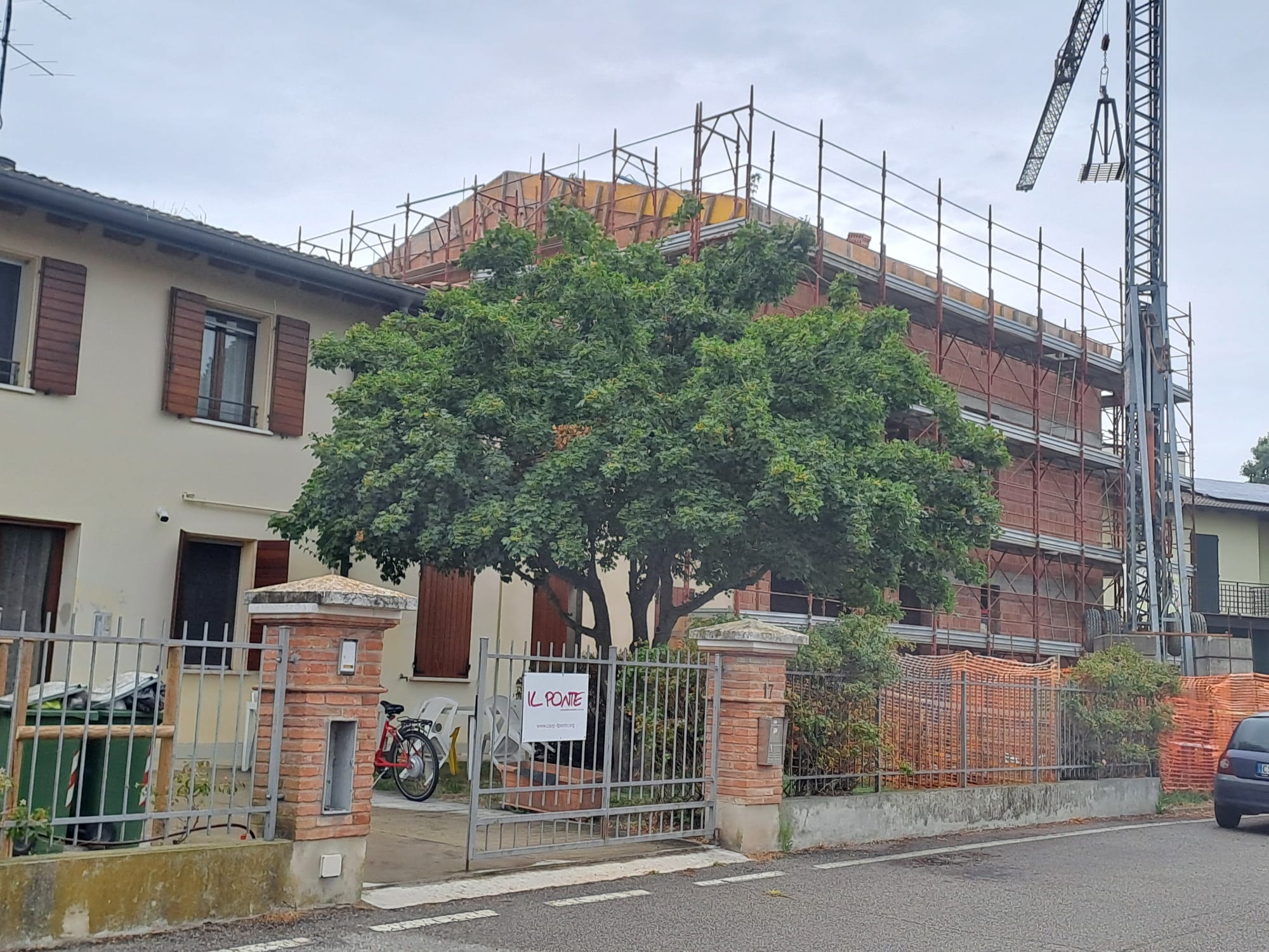 Lavori in corso per ampliare Casa Matilde