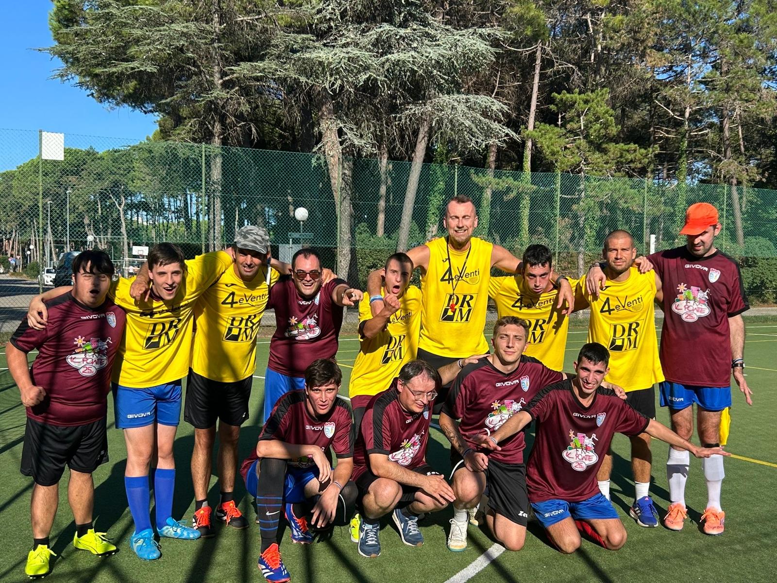 La nostra squadra di calcio in ritiro grazie ad Hofi Onoranze